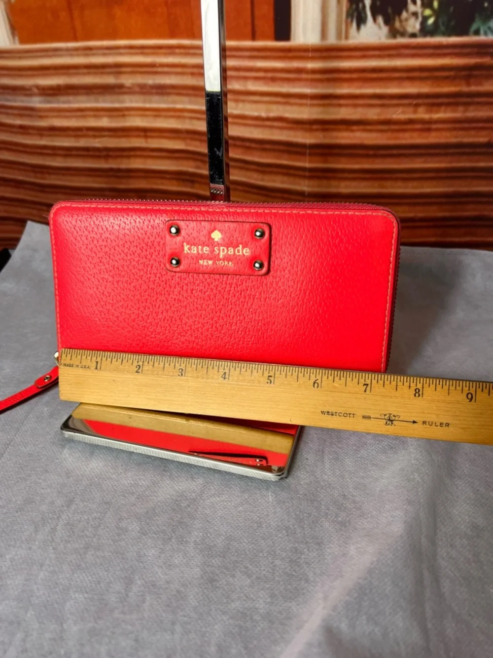 kate spade ♠️  New York Hot Pink Zip-Around Leather Wallet 12 card slots Lined